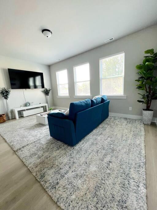 Brand New Build 10 Min- Uptown Vila Charlotte Exterior foto