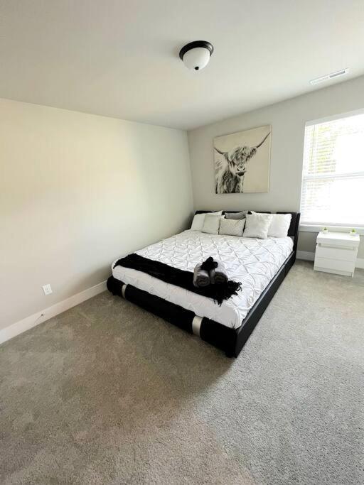 Brand New Build 10 Min- Uptown Vila Charlotte Exterior foto